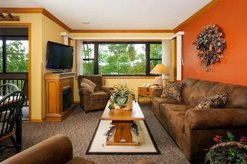 The Pointe Hotel And Suites Minocqua Exteriör bild