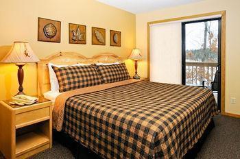The Pointe Hotel And Suites Minocqua Exteriör bild